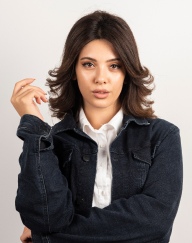 Commanding & Assertive
